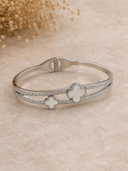 Pulsera Doble Encanto