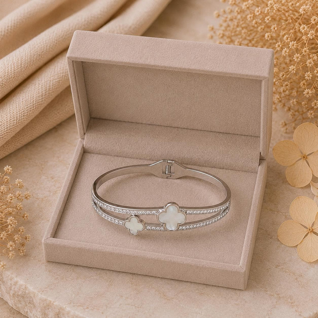 Pulsera Doble Encanto